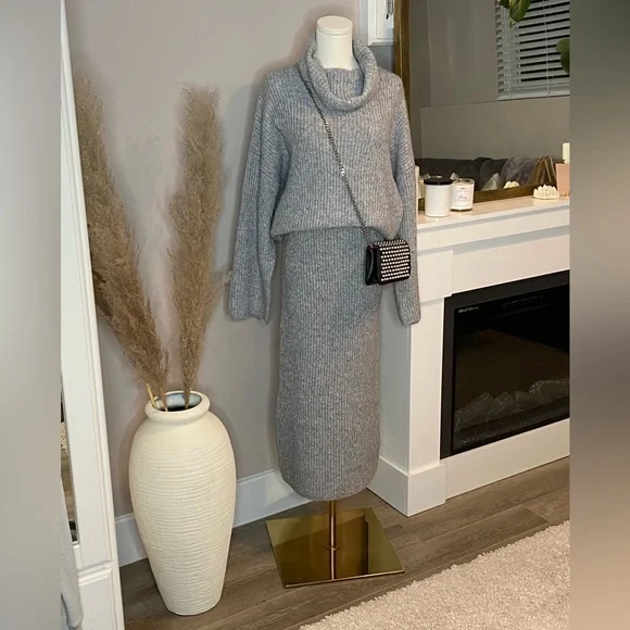 Gray set - Picture 3 of 8